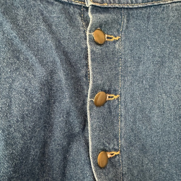 AMERICAN APPAREL denim button up skirt, size small - Picture 5 of 5